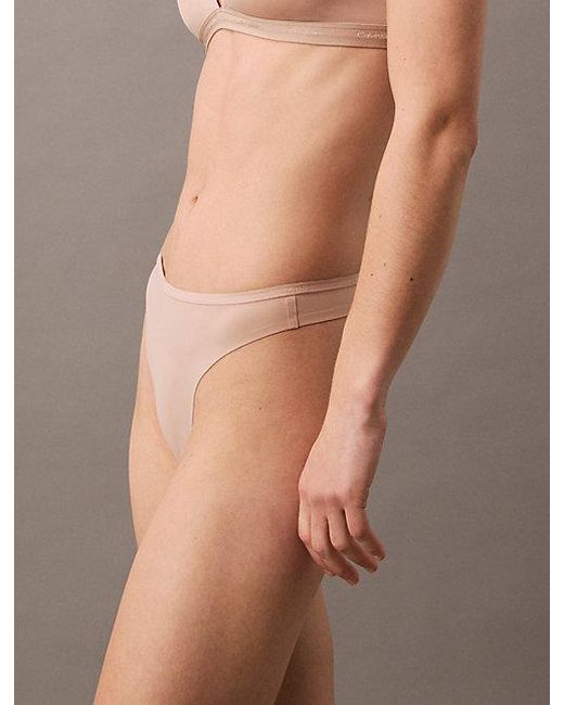 Calvin Klein String in het Brown