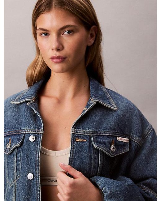Calvin Klein Relaxed Denim Bubble Jack in het Blue