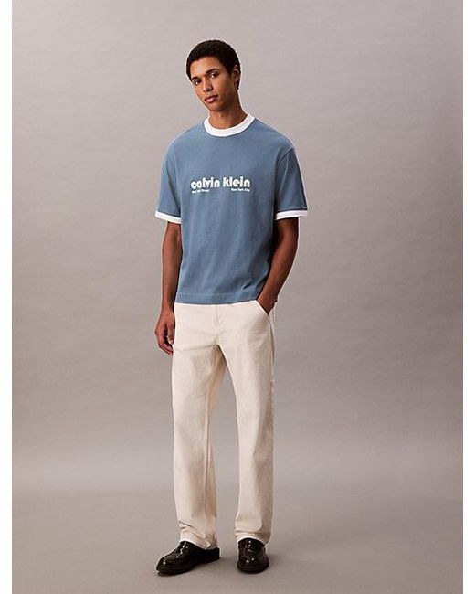 Calvin Klein Lässiges Ringer-T-Shirt Mit Logo-Grafik in Blue für Herren