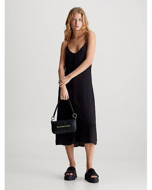 Calvin Klein Chiffon Midi-jurk Met Knopen in het Black