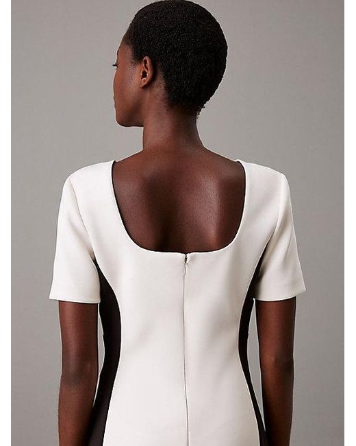 Calvin Klein Multicolor Schmales, Zweifarbiges Scuba-Kleid