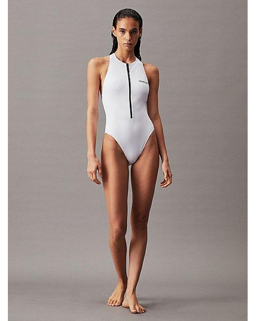 Bañador con espalda cruzada - Intense Power Calvin Klein de color Gray