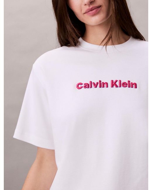 Calvin Klein White Embroidered Logo Graphic Classic T-Shirt