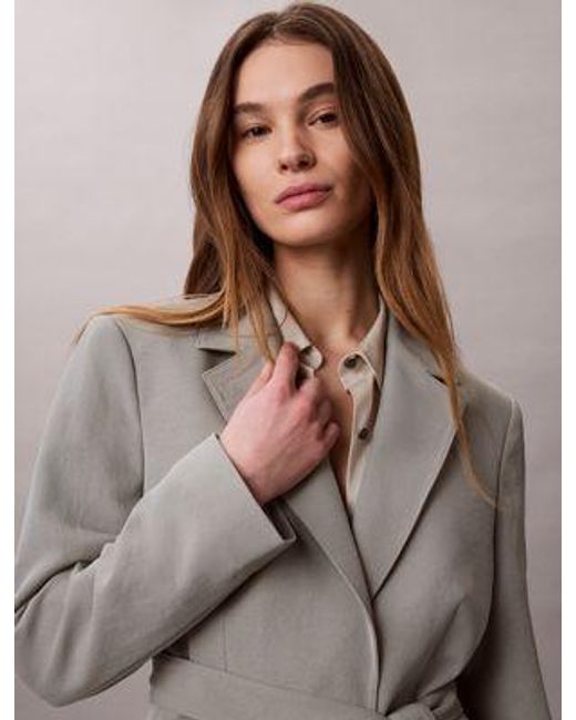 Blaser casual de sarga con cinturón Calvin Klein de color Brown
