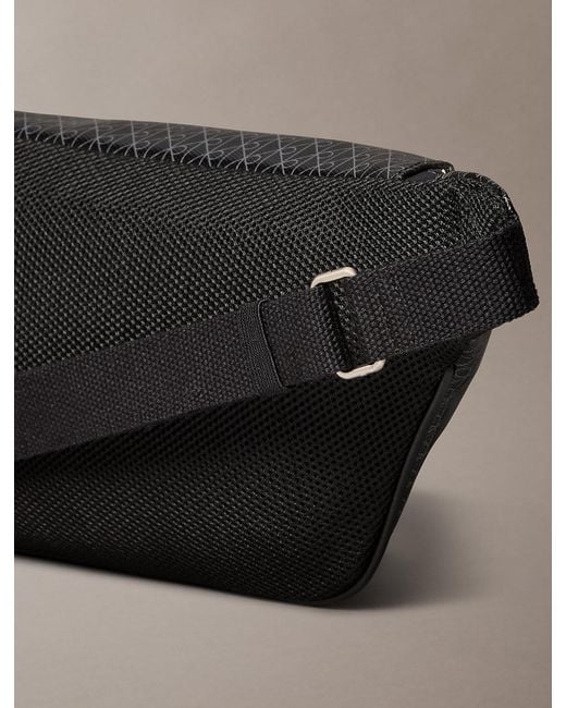 Marsupio Con Emblem Logo All-Over di Calvin Klein in Gray da Uomo