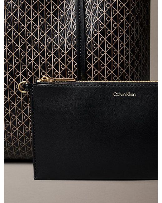Calvin Klein Gray Kleiner Shopper Mit Täschchen Und Durchgehendem Monogramm-Logo