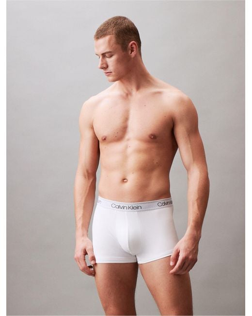 Calvin Klein Micro Stretch Cooling Low Rise Trunk in White for Men