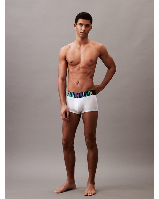 Boxer taille basse - Intense Power Pride Calvin Klein pour homme en coloris White