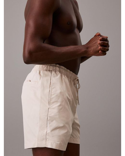 Short de bain mi-long avec cordon de serrage Calvin Klein pour homme en coloris Brown