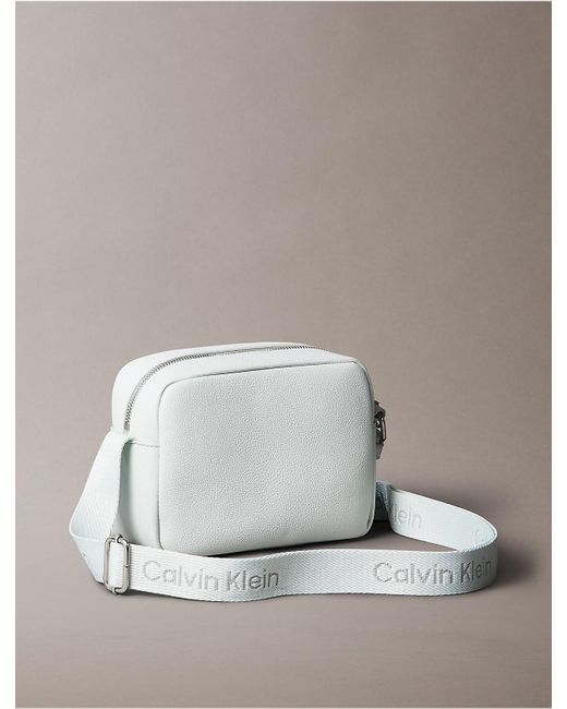 Calvin Klein Multicolor Calvin Klein All Day Round Camera Bag