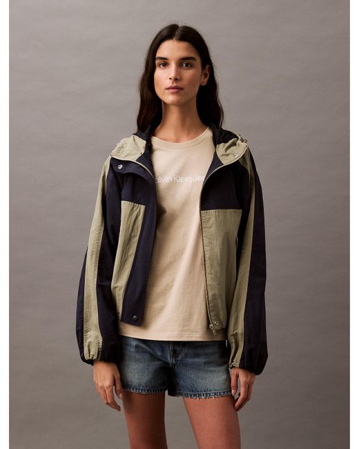 T-Shirt Con Logo di Calvin Klein in Brown