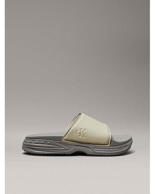 Calvin Klein Kastige Slipers in Gray für Herren