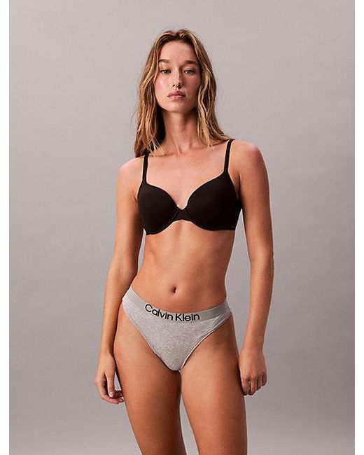 Calvin Klein String in het Gray