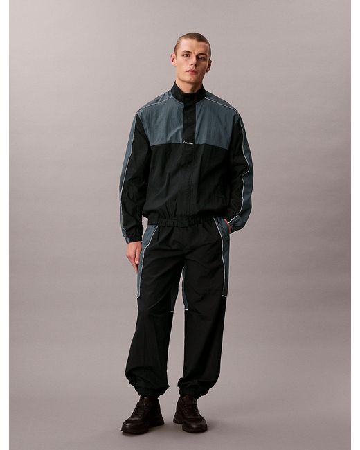Calvin Klein Multicolor Water-Resistant Travel Windbreaker for men