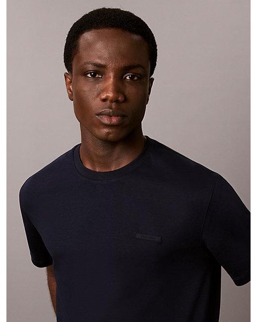 Calvin Klein Blue Slim Cotton Badge T-Shirt for men