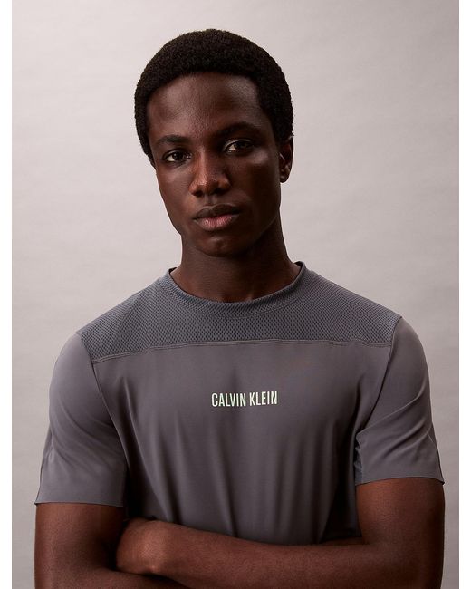 Calvin Klein Brown Quick-Dry Performance Gym T-Shirt for men