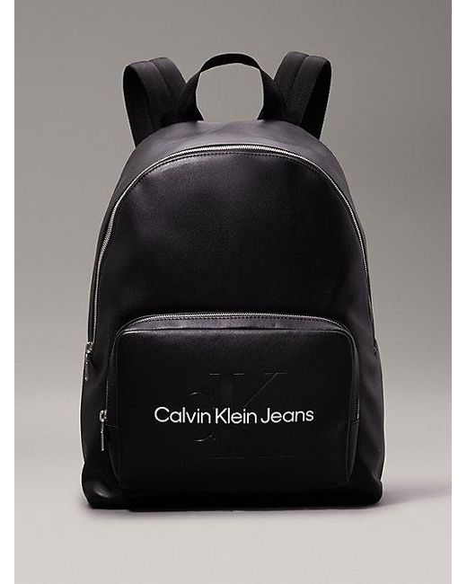 Mochila redonda Calvin Klein de color Black