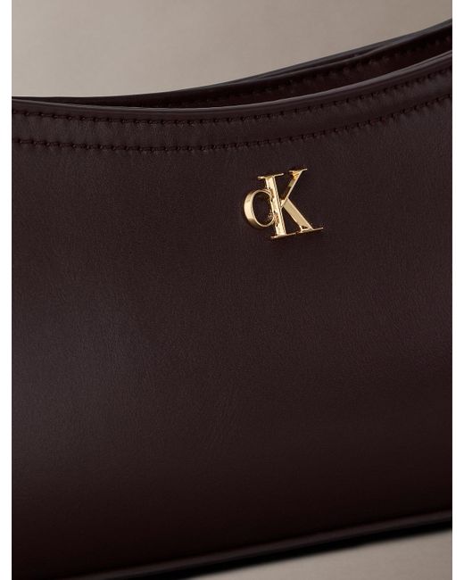 Borsa Da Spalla Con Elementi Metallici Con Logo Monogramma di Calvin Klein in Brown