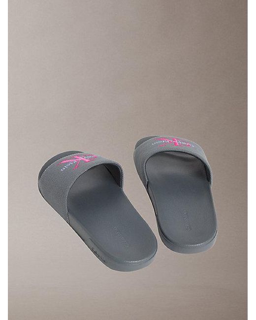 Calvin Klein Gray Konturierte Logo-Slippers Aus Canvas