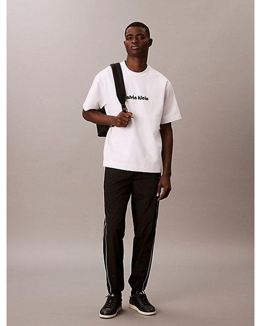 Calvin Klein Trainingshose Aus Nylon Mit Relaxter Passform in Natural für Herren