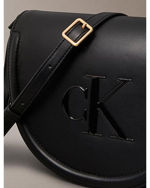 Calvin Klein Black Satteltasche Mit Monogramm-Logo-Prägung