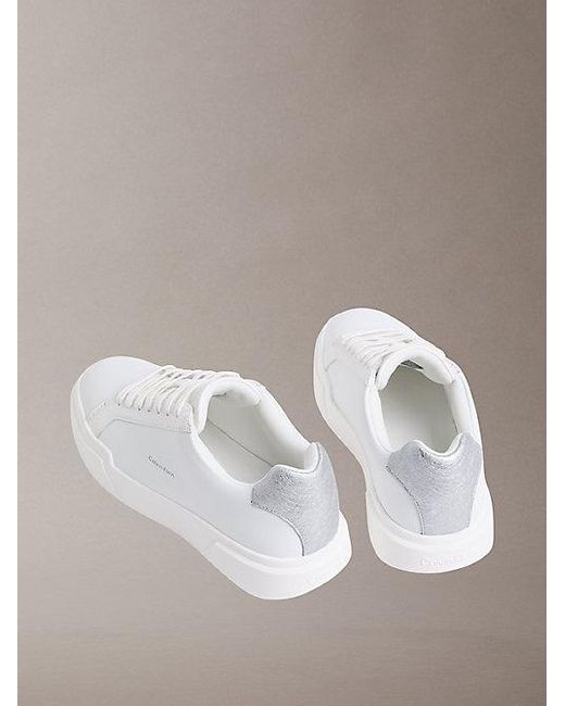 Calvin Klein Multicolor Ck Avenue