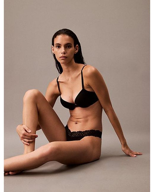 Calvin Klein String in het Brown