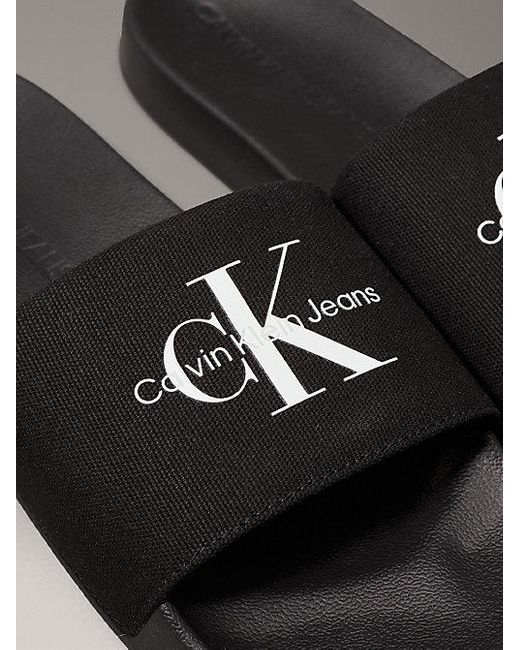 Calvin Klein Canvas Sliders Met Logo in het Gray voor heren