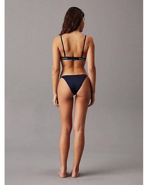 Calvin Klein Triangel Bikinitop in het Brown