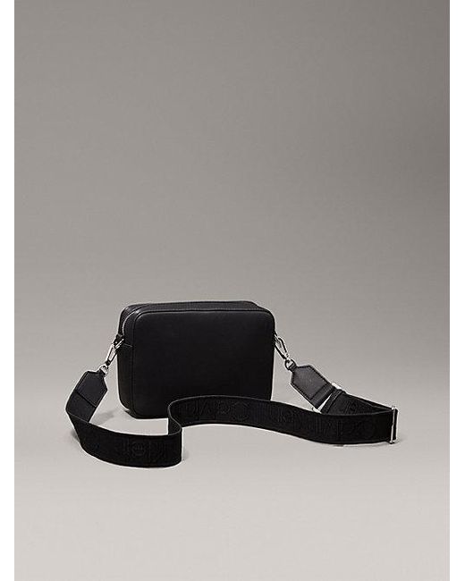 Calvin Klein Crossover Cameratas in het Black