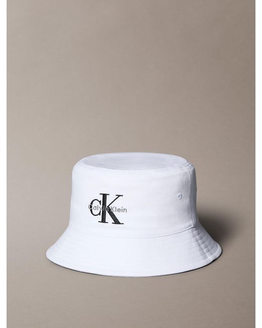 Bob Avec Logo En Sergé Calvin Klein pour homme en coloris White