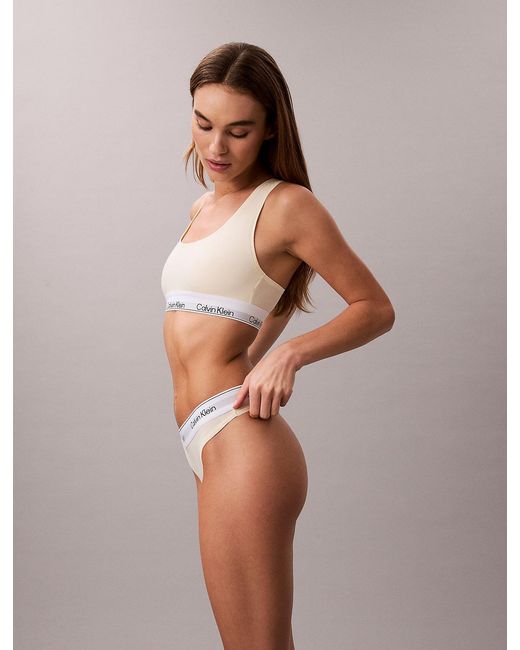 String Calvin Klein en coloris Multicolor