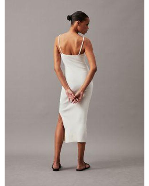 Calvin Klein Gray Sculpted Midi-Kleid aus Strick
