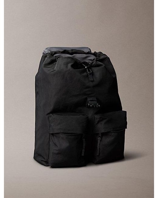 Calvin Klein Nylon Rugzak Met Monogram-Logo En Klep Bovenop in het Black voor heren