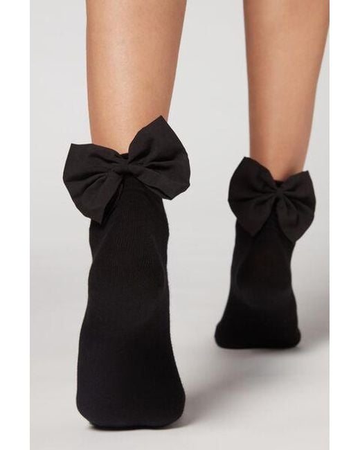 Calzedonia Black Bow Short Socks