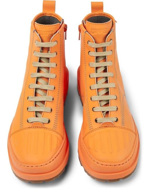 Camper Orange Brutus Trek