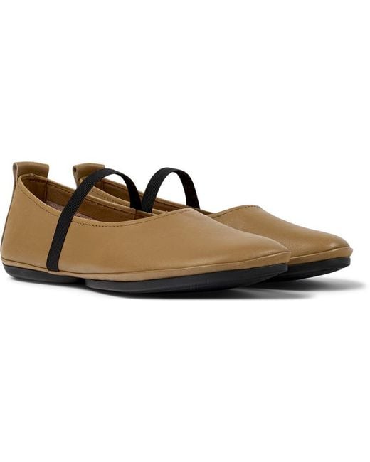 Camper Brown Right