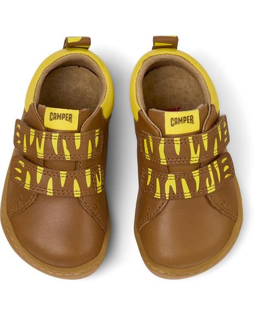 Camper Brown Twins