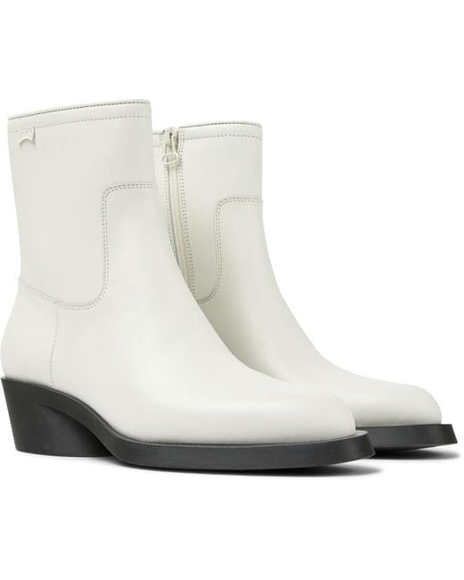 Camper White Bonnie