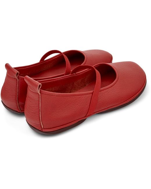 Camper Red Right Nina