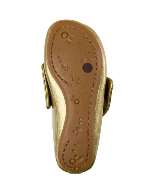 Camper Yellow Right