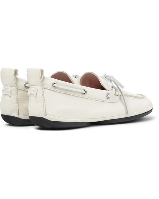 Camper White Right Nina