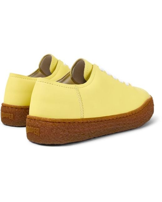 Camper Sneakers in het Yellow
