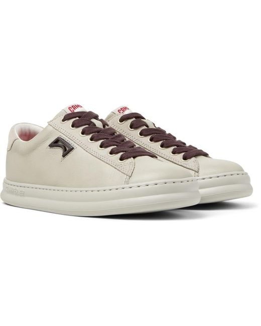 Camper White Runner