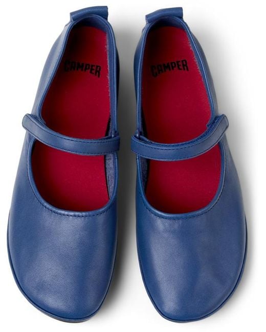 Camper Blue Right Nina