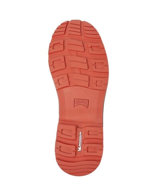 Camper Black Brutus Trek