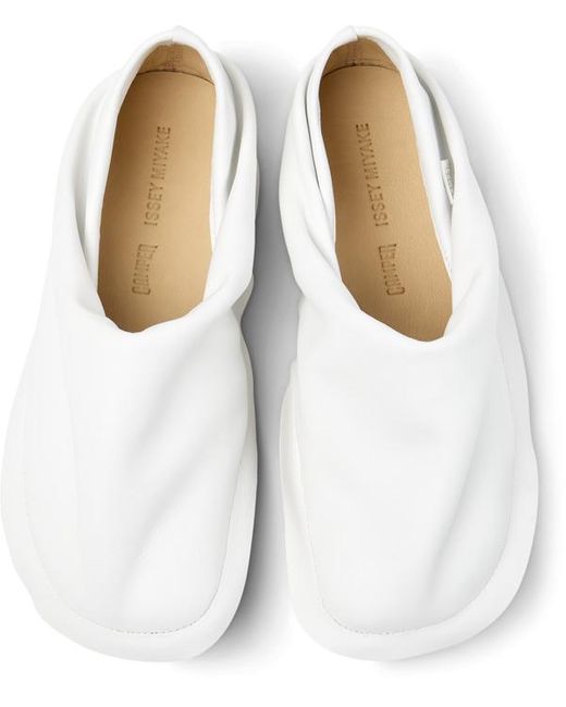 Peu Form Camper de color White