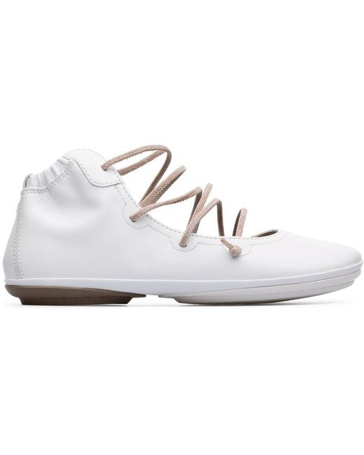 Right di Camper in White
