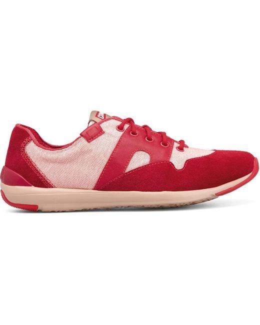 Camper Red Runner