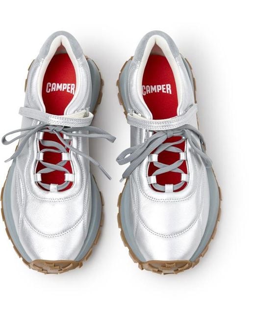 Camper White Drift Trail